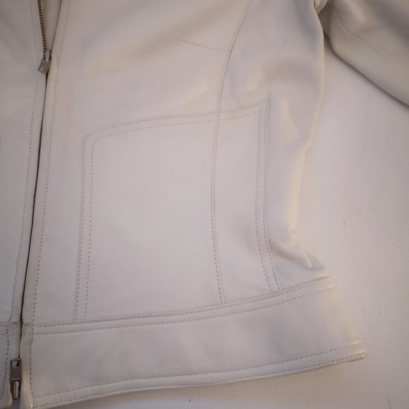 Danier Leather Ladies Off White Motto Style Leather Jacket - Picture 7 of 16